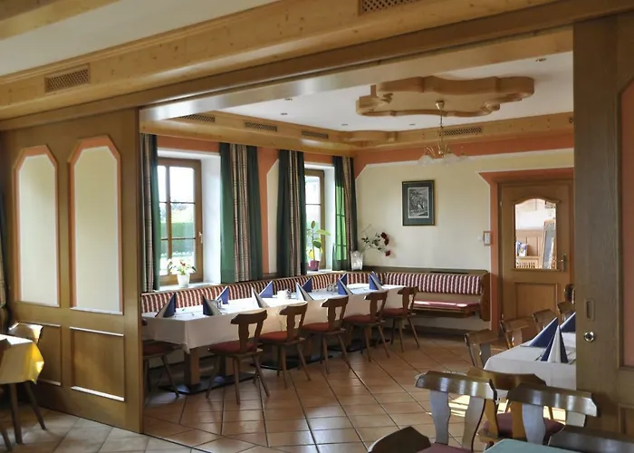 - Garni Mittelpunkt-europa Gmbh 호텔 *