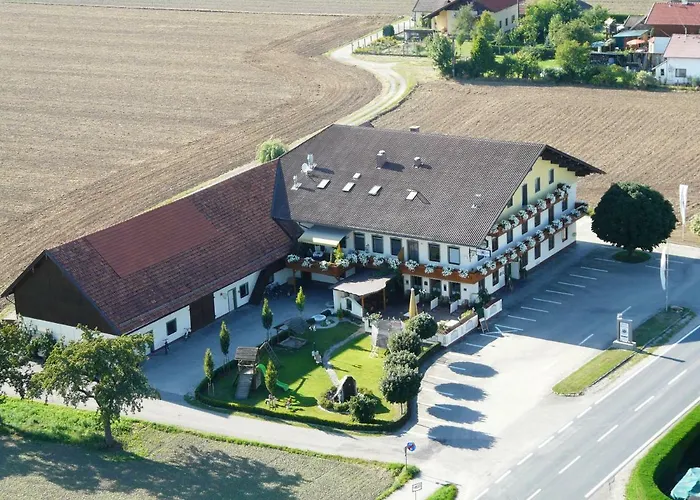 Hotel - Garni Mittelpunkt-europa Gmbh Braunau am Inn